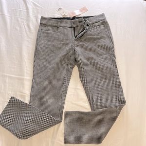 Banana Republic Mid Rise Sloan Pant, Houndstooth Black and White- Petite 00 NWT